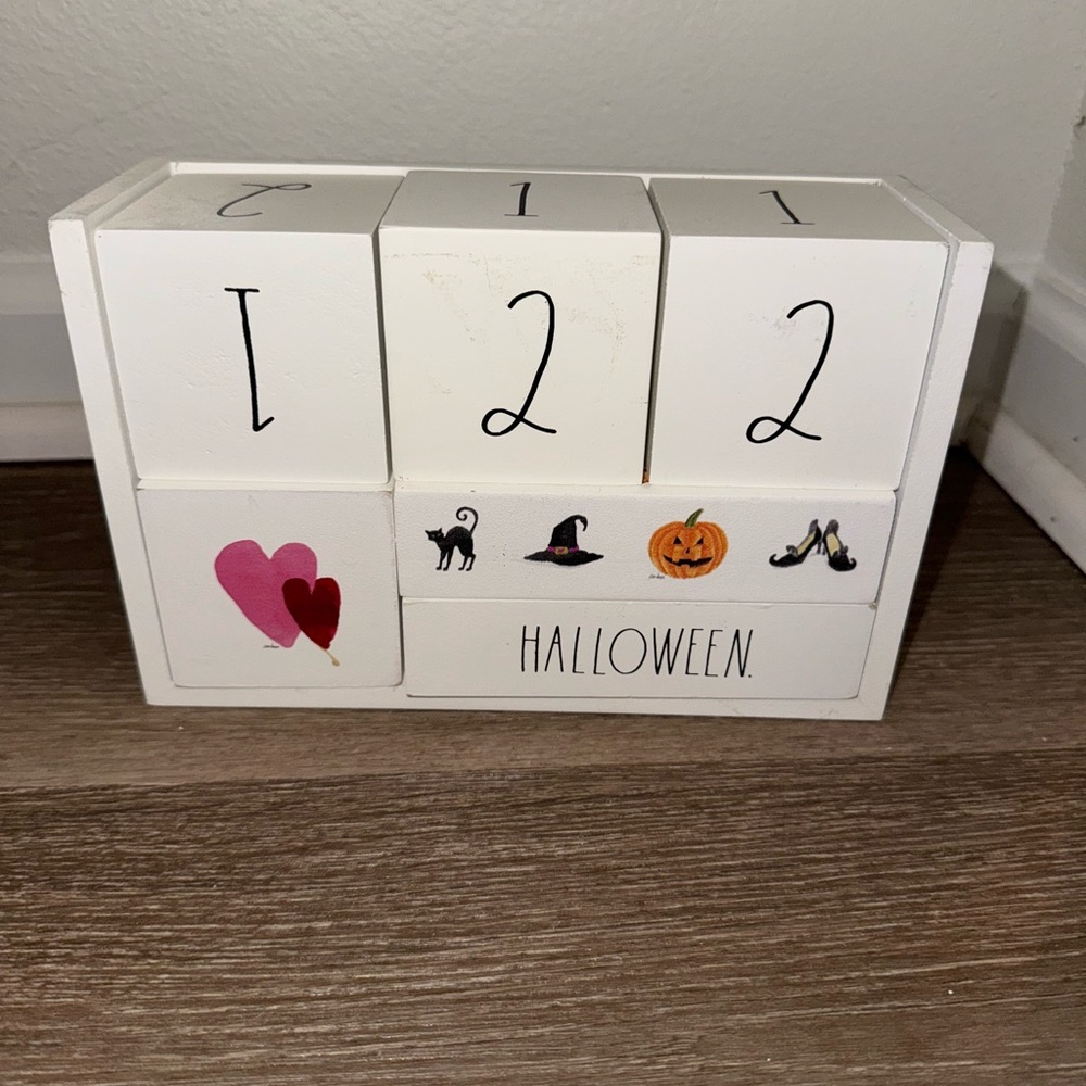 Rae Dunn White Halloween Countdown Blocks